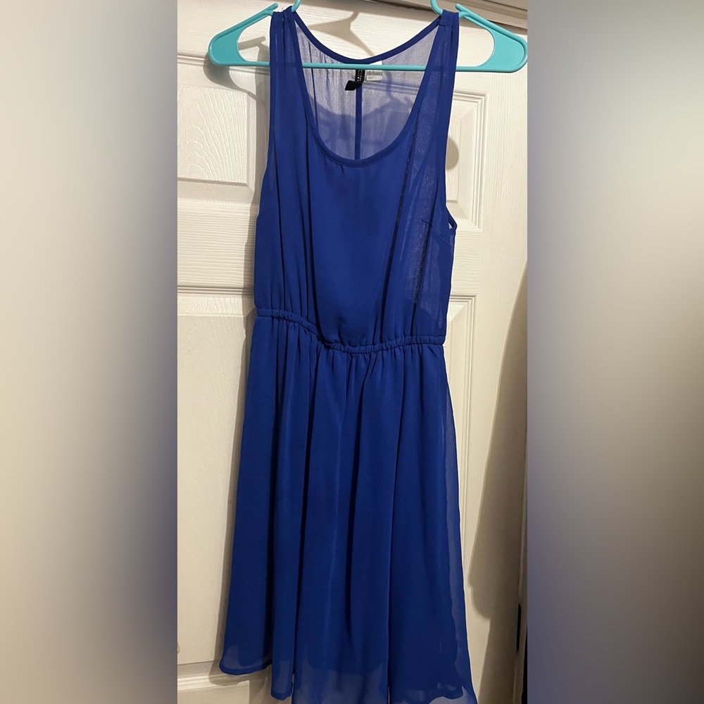 Elegant Blue Sleeveless Dress